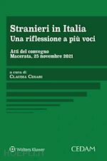 Image of STRANIERI IN ITALIA - UNA RIFLESSIONE A PIU' VOCI